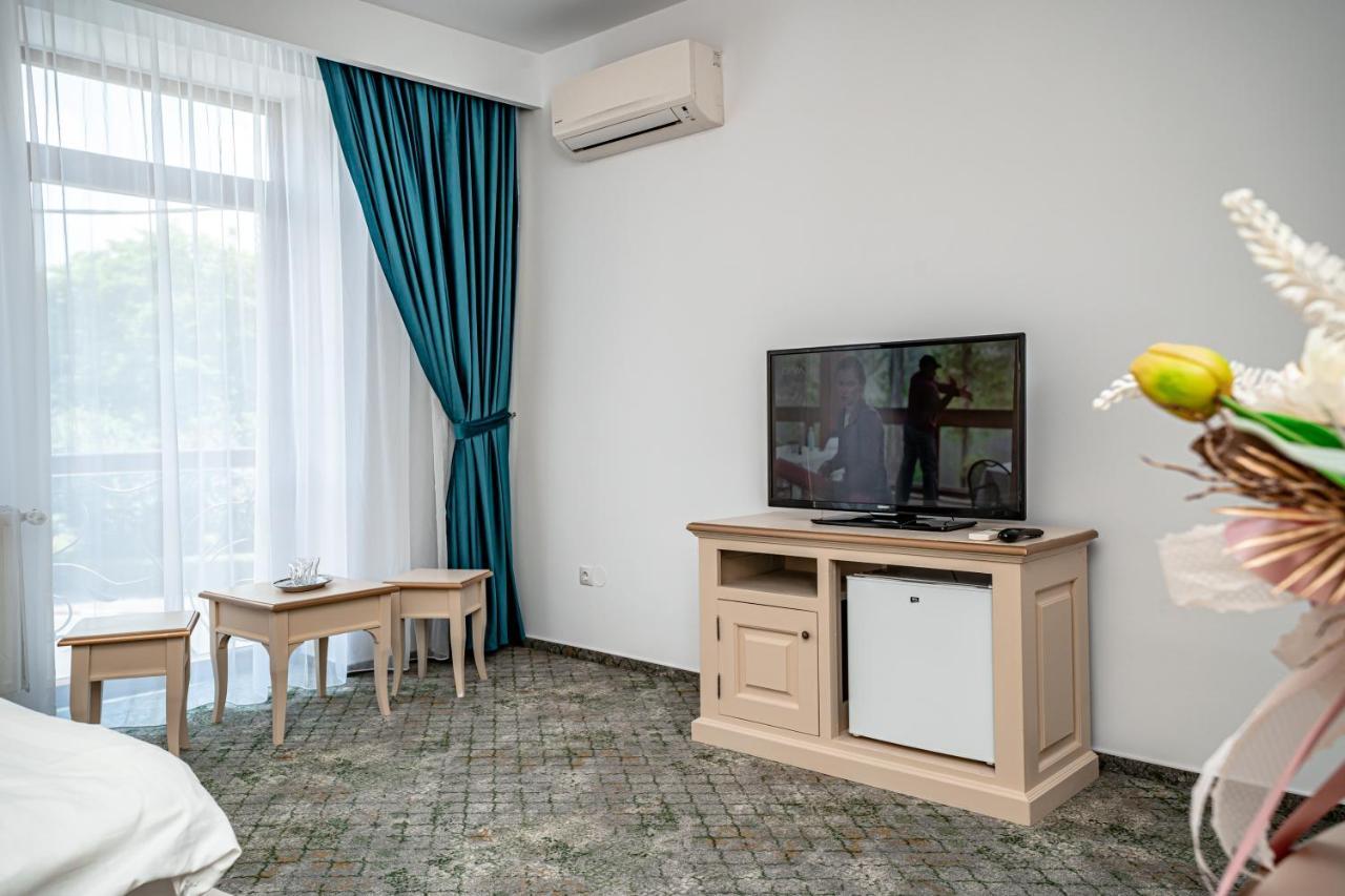 Rin Hotel 3*
